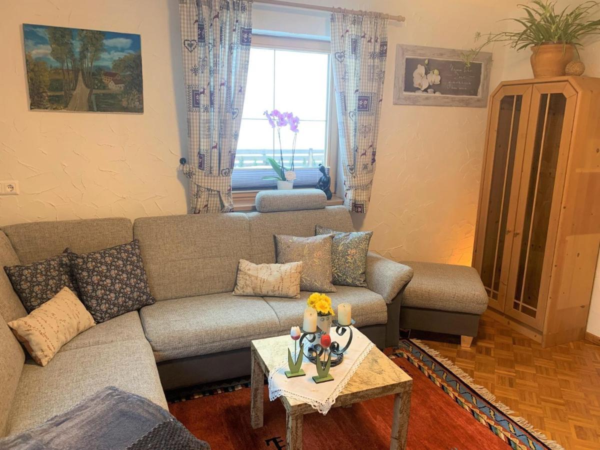 Large Detached Holiday Home In Muhr Luaran gambar
