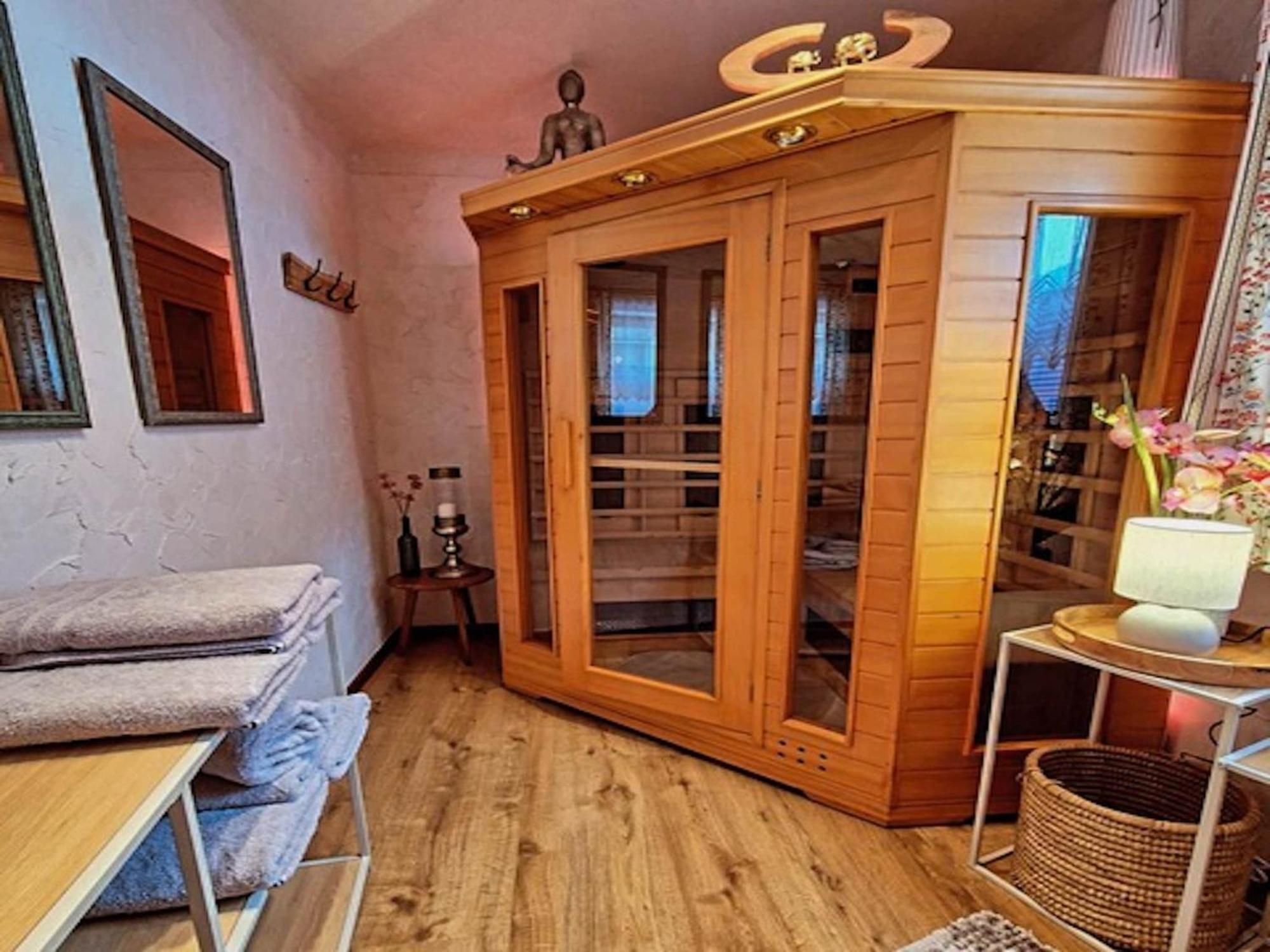 Large Detached Holiday Home In Muhr Luaran gambar